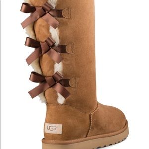 Ugg women’s chestnut Bailey bow tall II boots